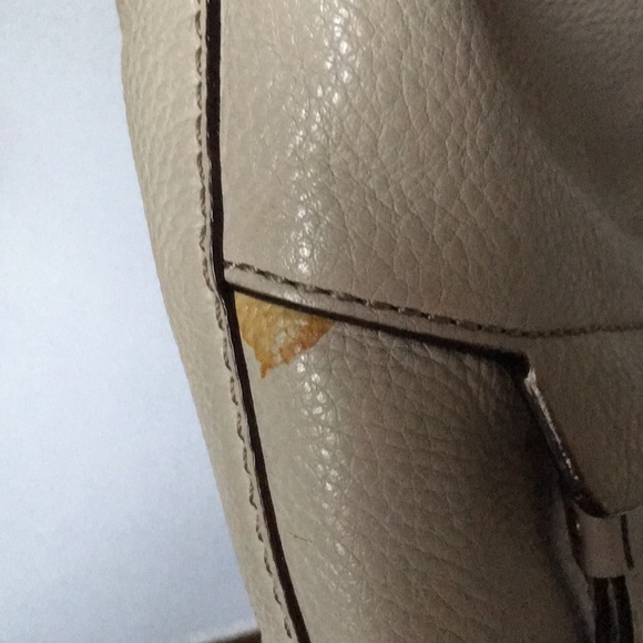 Cream Kate Spade ♠️ Pebbled Leather Crossbody - Picture 5 of 8